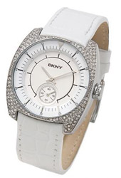 DKNY NY3955